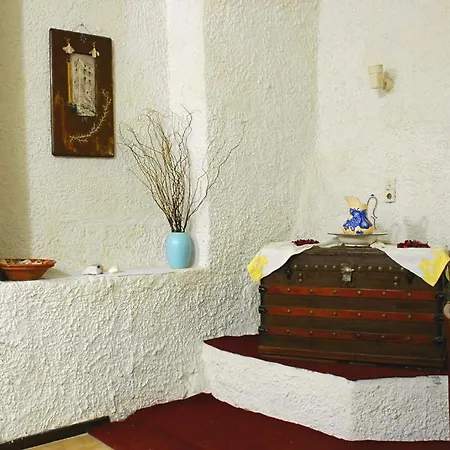 Gythion Traditional Gasthof 2*